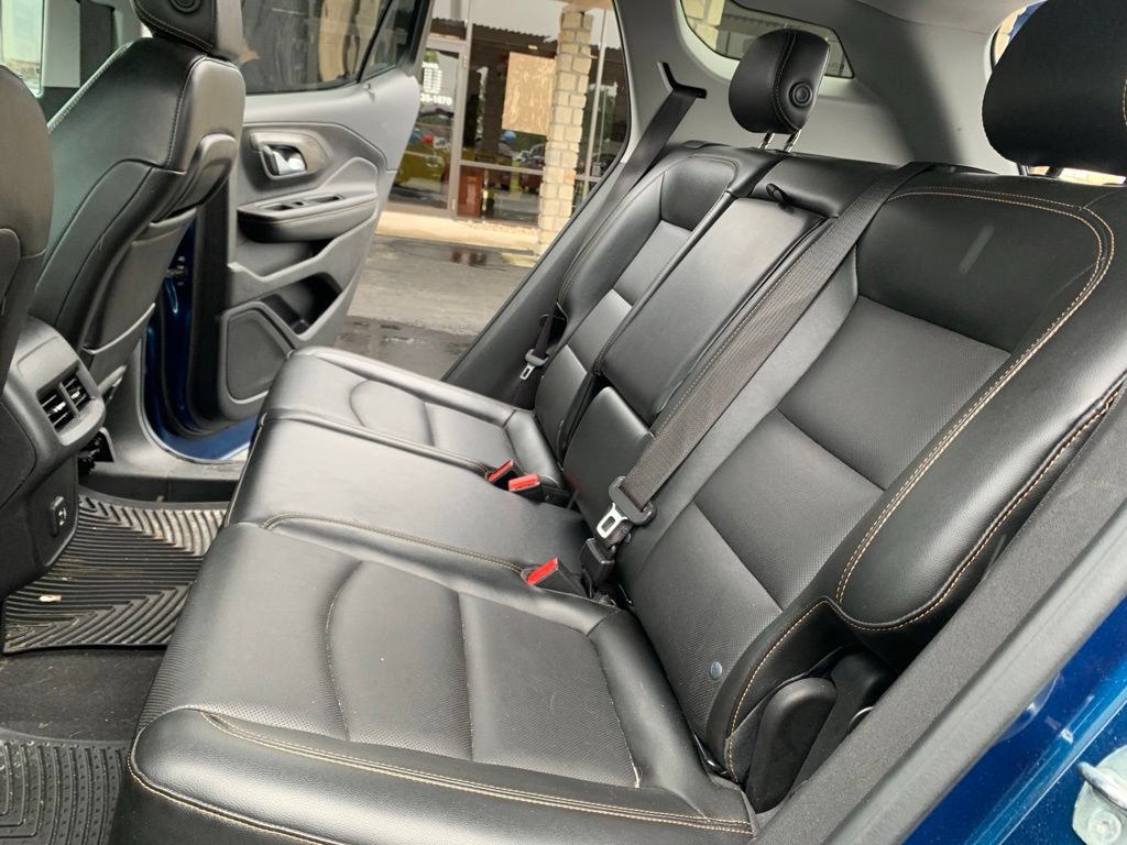 Used 2020 GMC Terrain SLT AWD/4WD image 24