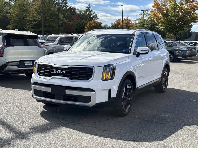 Used 2024 Kia Telluride S w/ S Sunroof Package AWD/4WD image 5