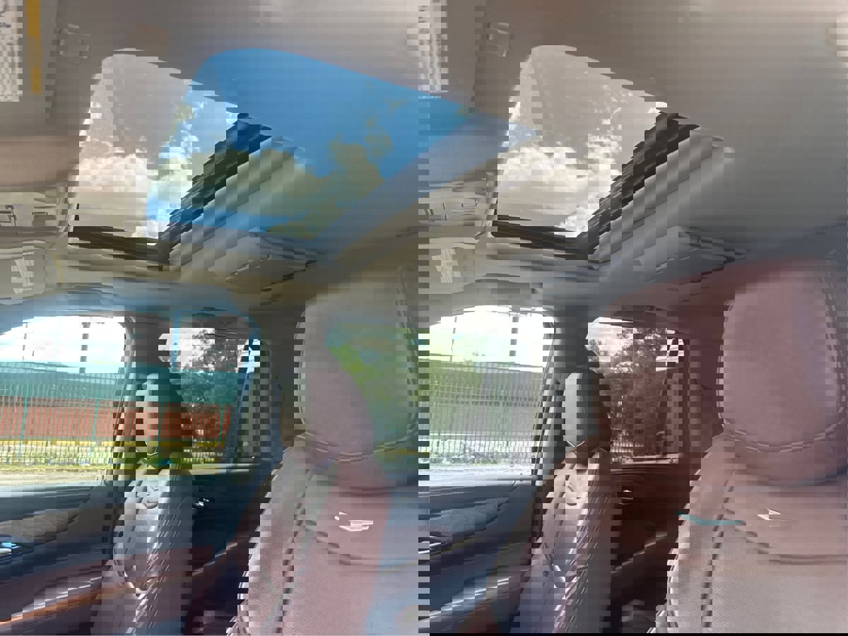 Used 2018 Cadillac Escalade Luxury image 20