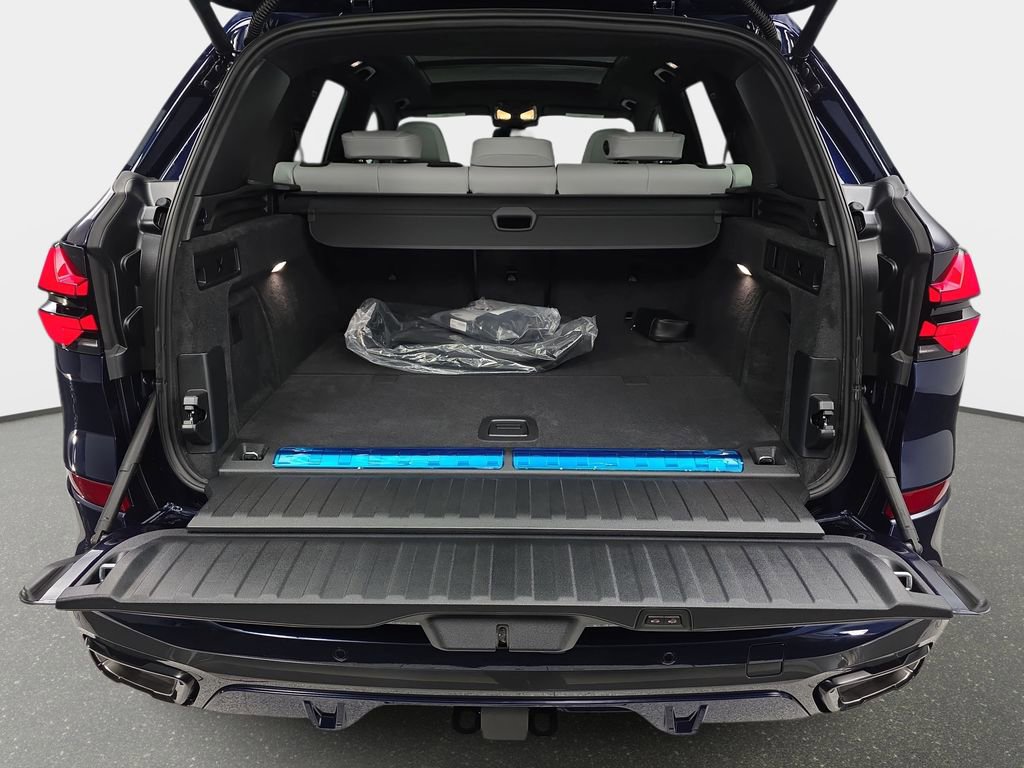 New 2026 BMW X5 xDrive50e w/ M Sport Package image 12