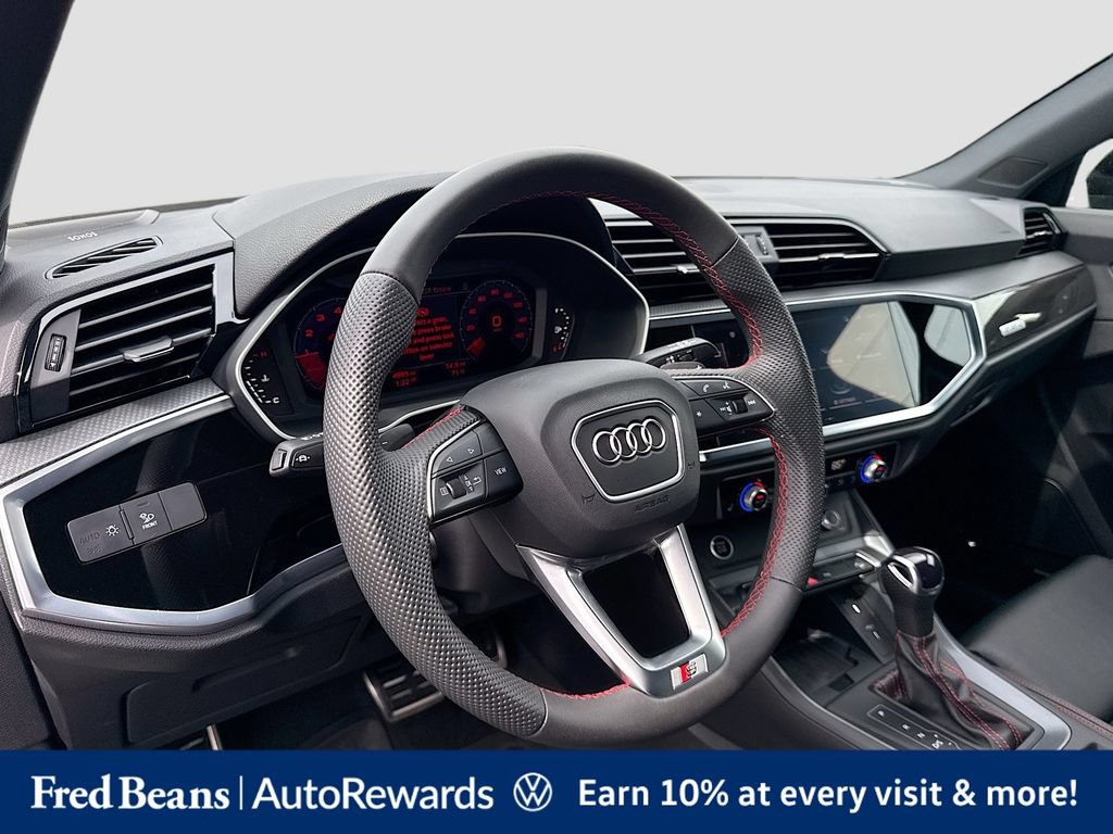 Used 2025 Audi Q3 2.0T Premium Plus AWD/4WD image 12