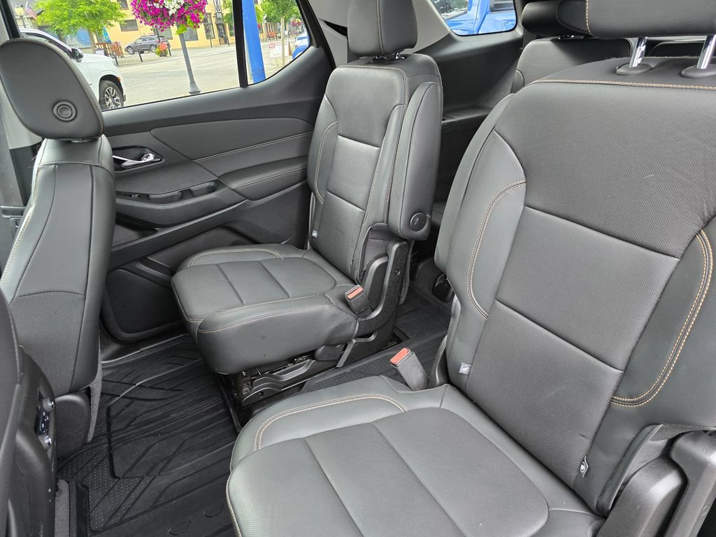 Used 2019 Chevrolet Traverse Premier w/ Redline Edition FWD image 21