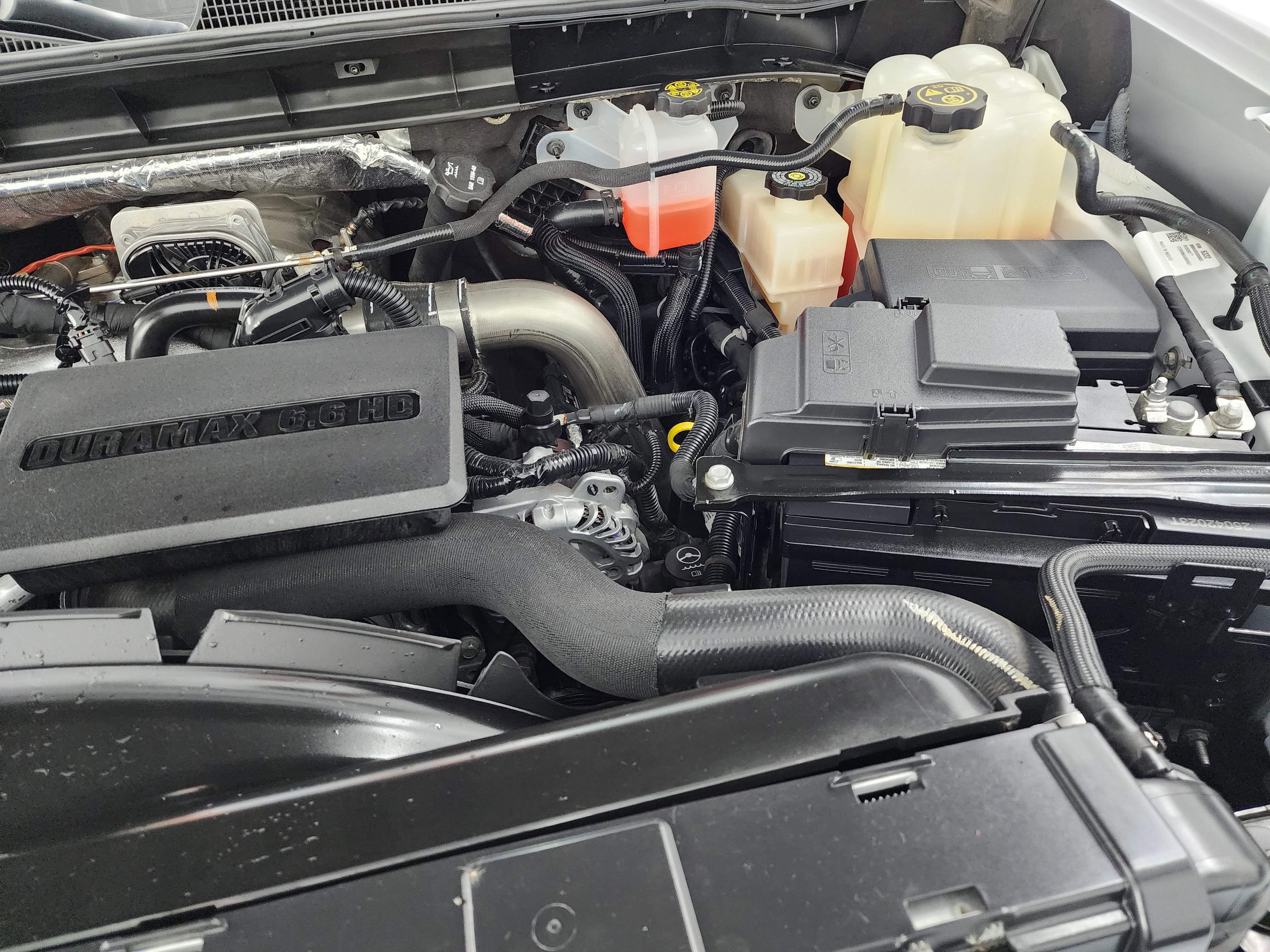 Used 2024 Chevrolet Silverado 3500 LT w/ Convenience Package AWD/4WD image 19