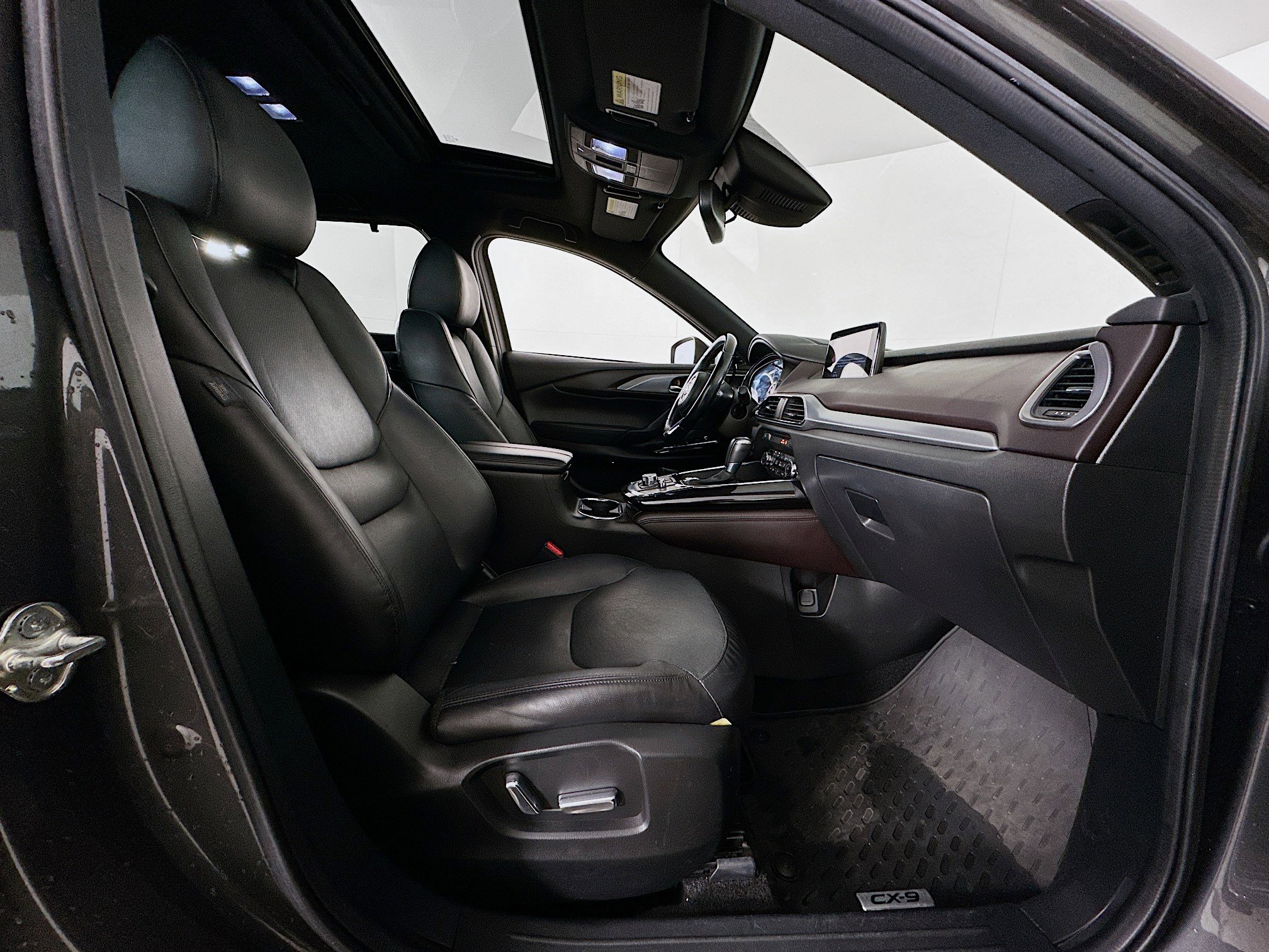 Used 2017 MAZDA CX-9 Grand Touring image 34