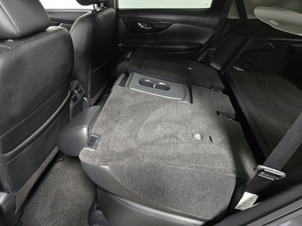 Used 2020 Nissan Rogue SL image 36