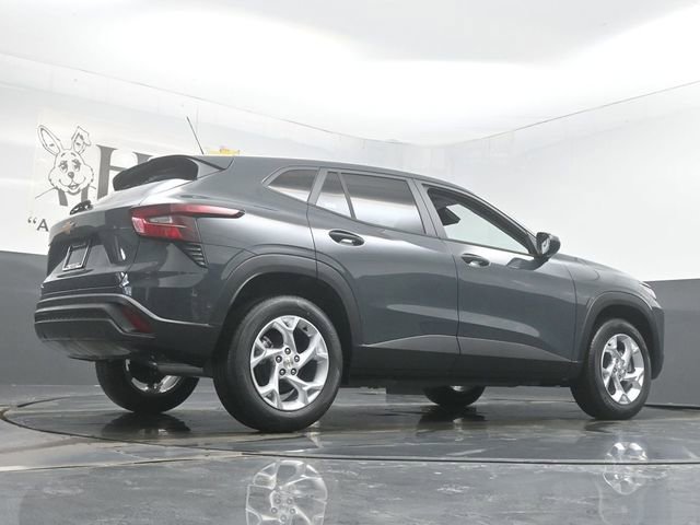 New 2026 Chevrolet Trax LS w/ LS Convenience Package image 11