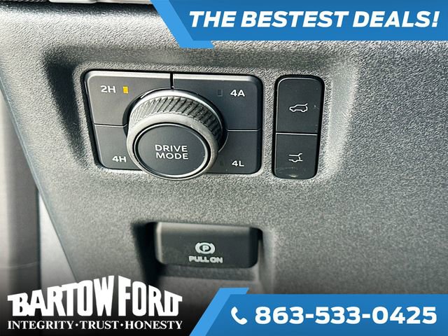 Used 2025 Ford Expedition Max Platinum w/ Stealth Performance Package image 10