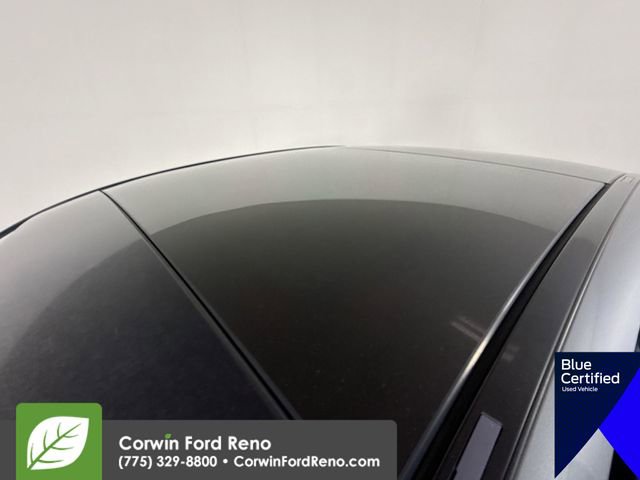 Used 2017 Mercedes-Benz C 300 4MATIC Sedan image 25