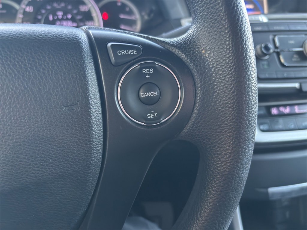 Used 2015 Honda Accord EX image 24