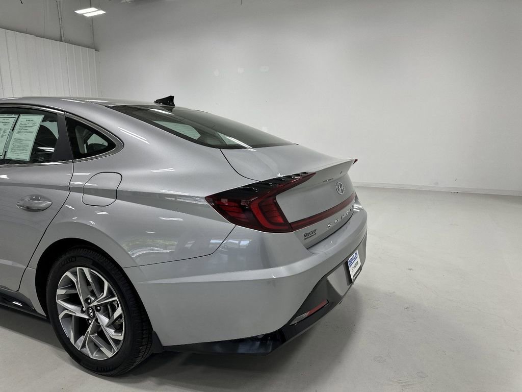 Used 2020 Hyundai Sonata SEL w/ Convenience Package FWD image 14