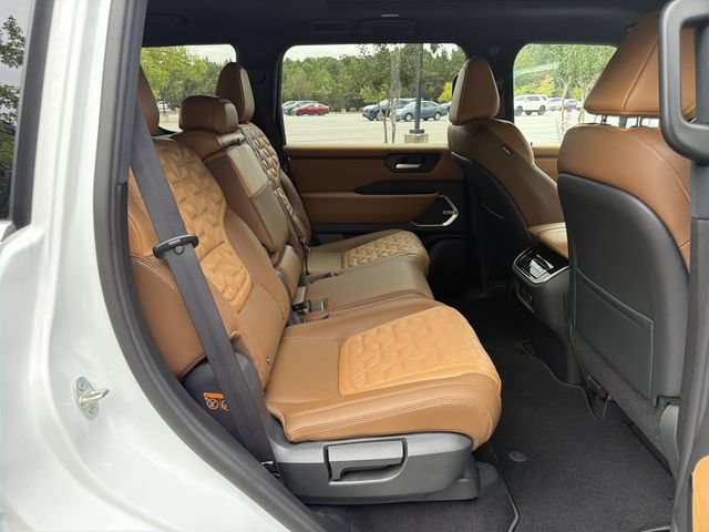 New 2026 Nissan Armada Platinum Reserve AWD/4WD image 17