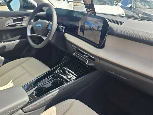 New 2026 Audi Q3 quattro 2.0T image 12