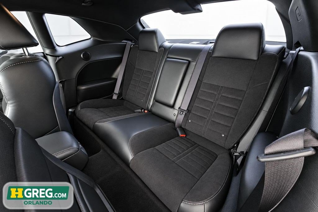 Used 2020 Dodge Challenger R/T RWD image 11