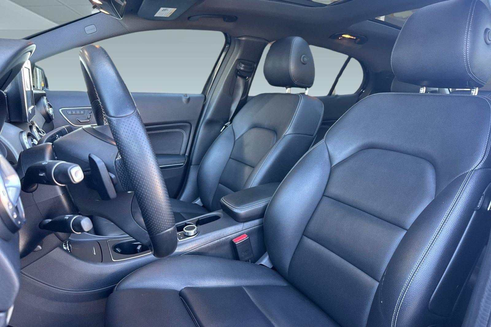 Certified 2017 Mercedes-Benz GLA 250 4MATIC image 22