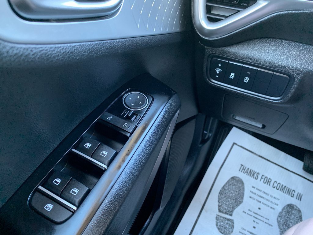 Used 2023 Kia Soul LX w/ Option Group 015 image 18