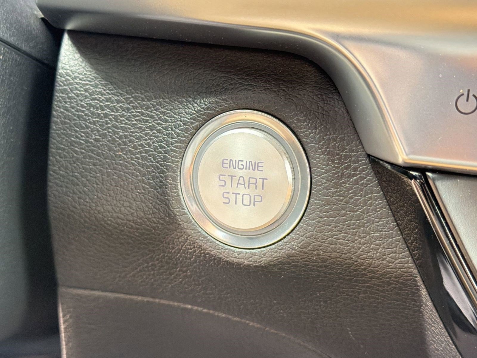 Used 2021 Kia Telluride SX image 27