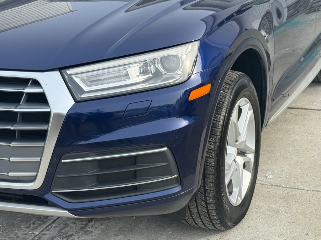 Used 2019 Audi Q5 2.0T Premium w/ Convenience Package image 5