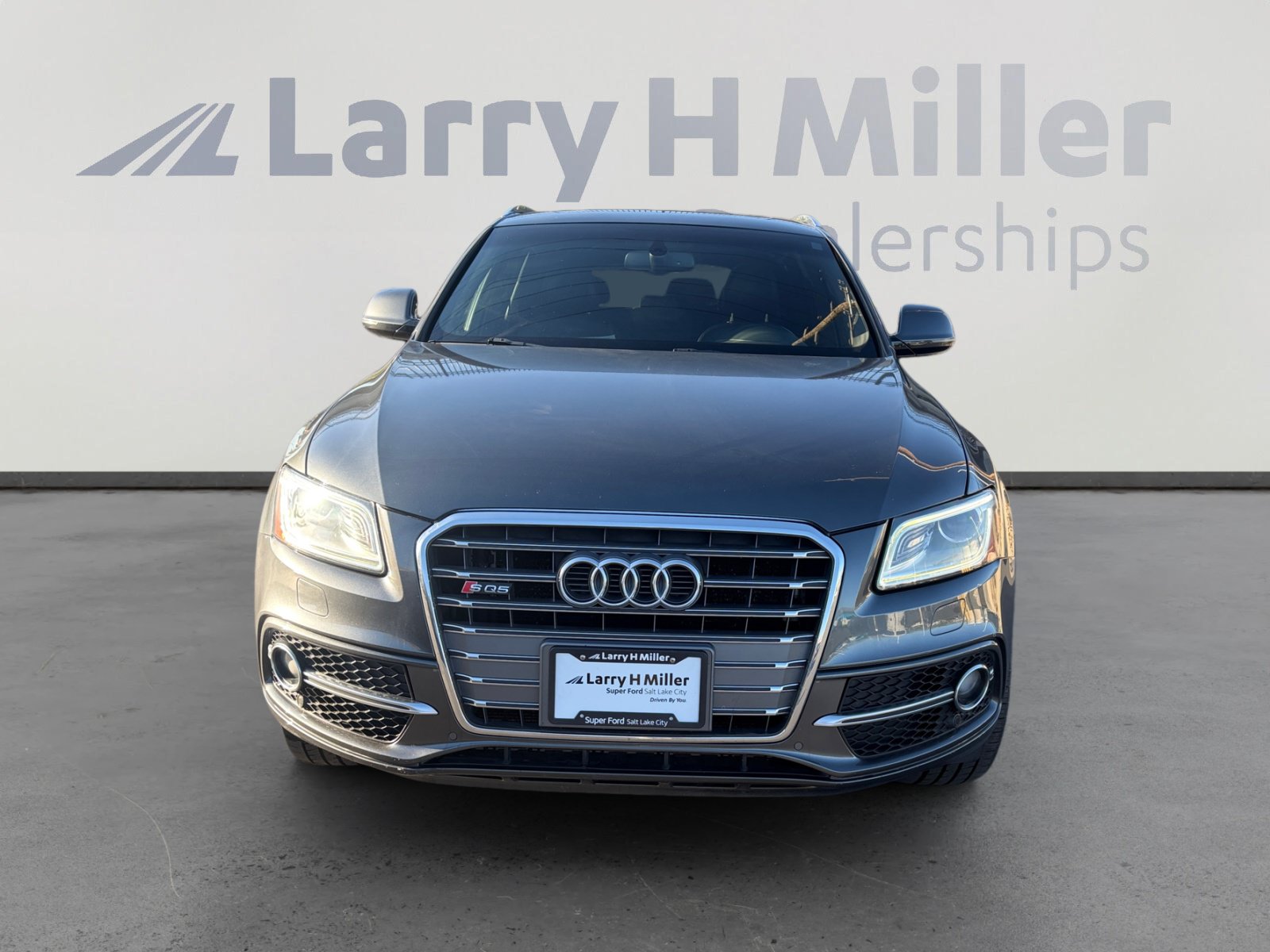 Used 2016 Audi SQ5 Premium Plus w/ Technology Package AWD/4WD image 8