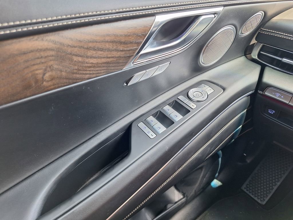 Used 2024 Genesis GV80 3.5T Prestige Signature image 17