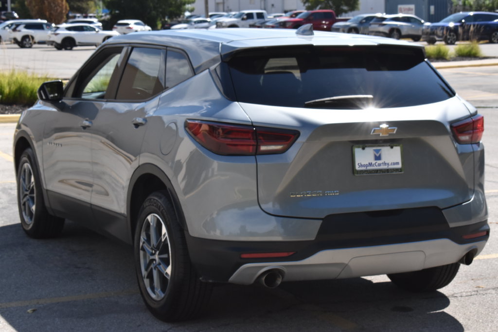 Used 2025 Chevrolet Blazer LT AWD/4WD image 8