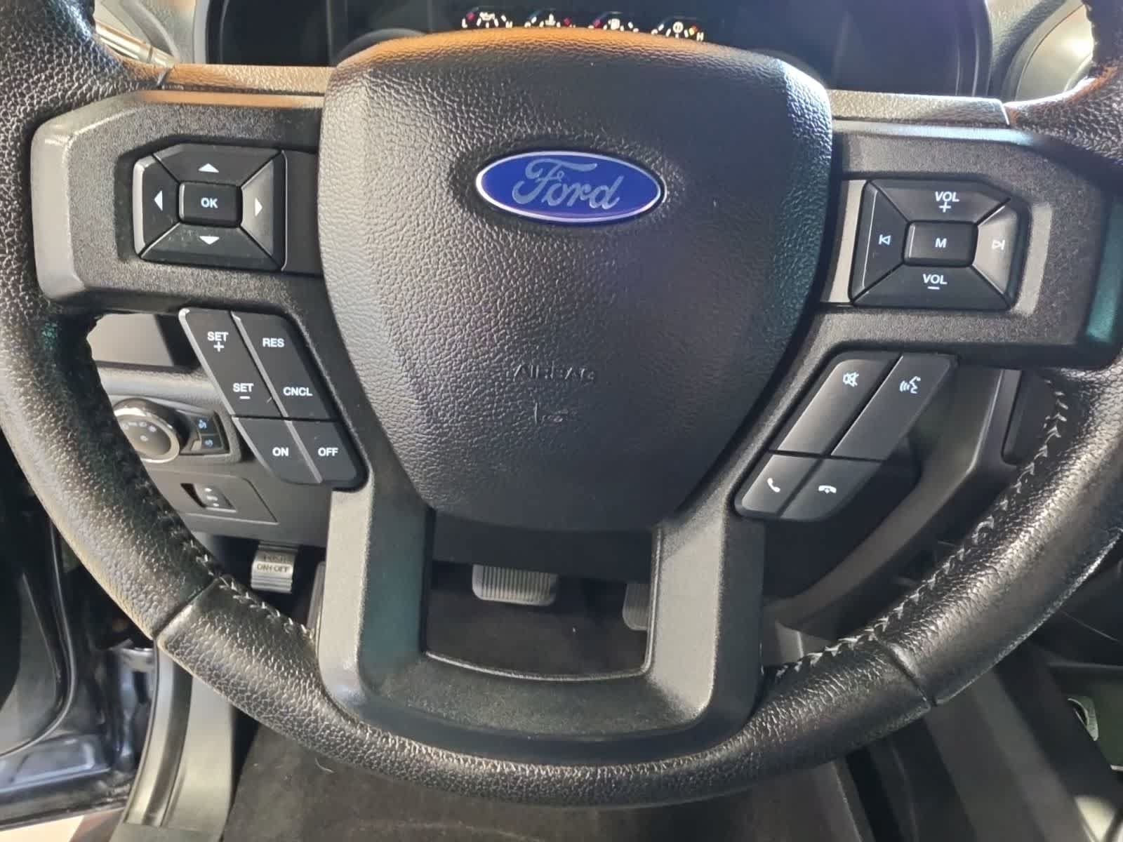Used 2016 Ford F150 XLT w/ Equipment Group 302A Luxury AWD/4WD image 21