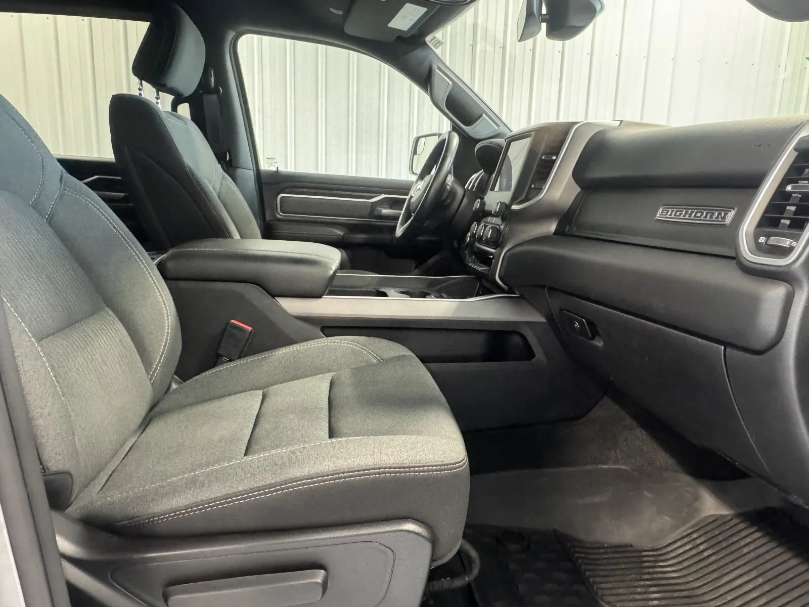 Used 2022 RAM 1500 Big Horn AWD/4WD image 23