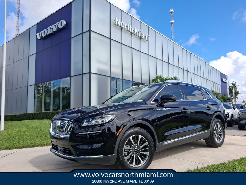 Used 2023 Lincoln Nautilus Reserve