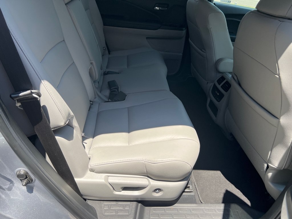 Used 2021 Honda Pilot Special Edition image 14