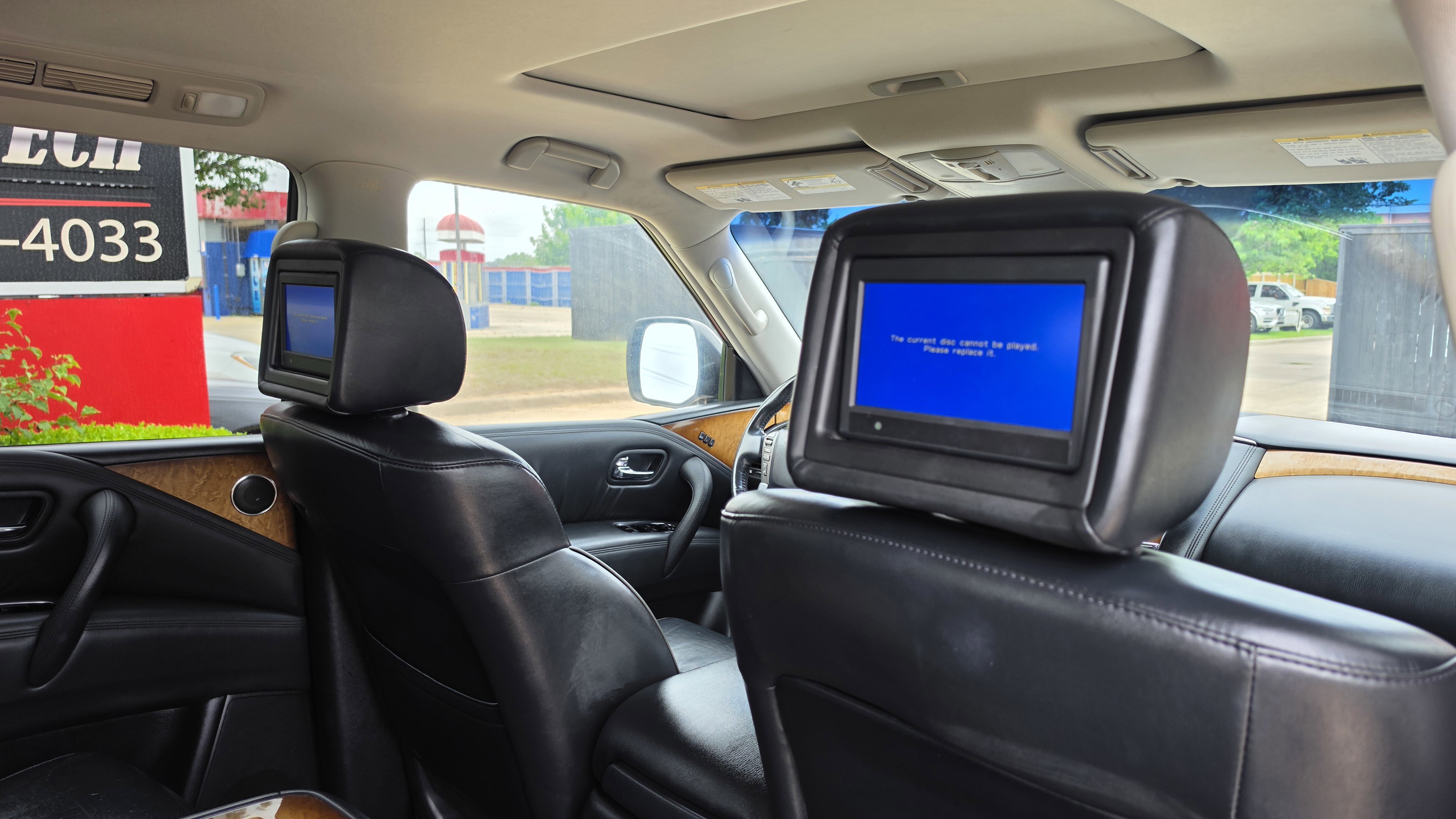 Used 2012 INFINITI QX56 2WD w/ Theater Pkg image 29