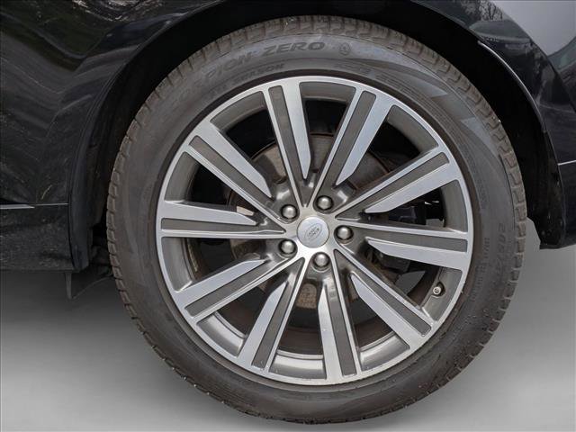 Used 2023 Land Rover Range Rover SE image 7