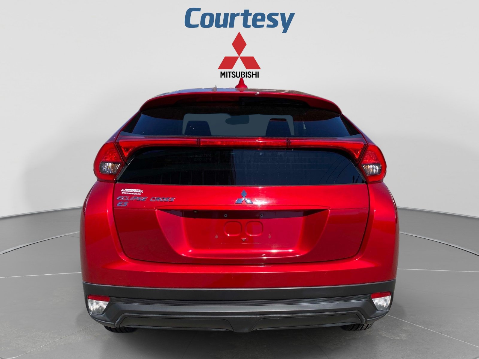 Used 2020 Mitsubishi Eclipse Cross ES FWD image 4