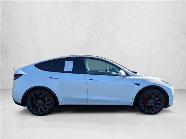 Used 2022 Tesla Model Y Performance video 4