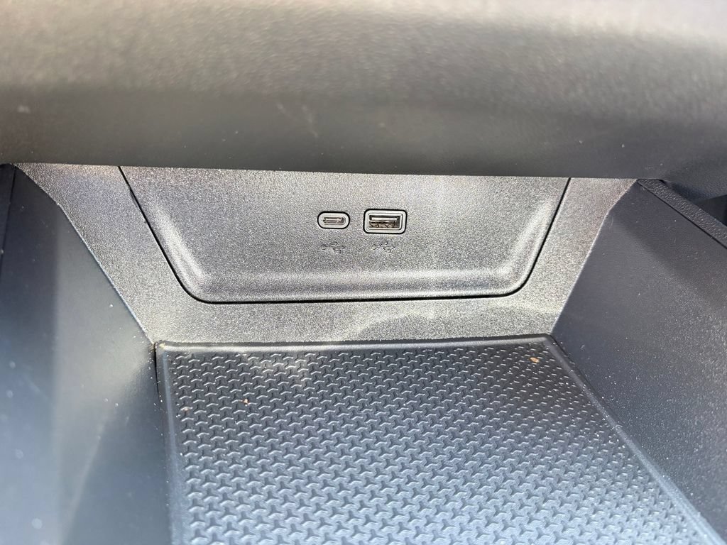 Used 2025 Chevrolet Equinox LT FWD image 21