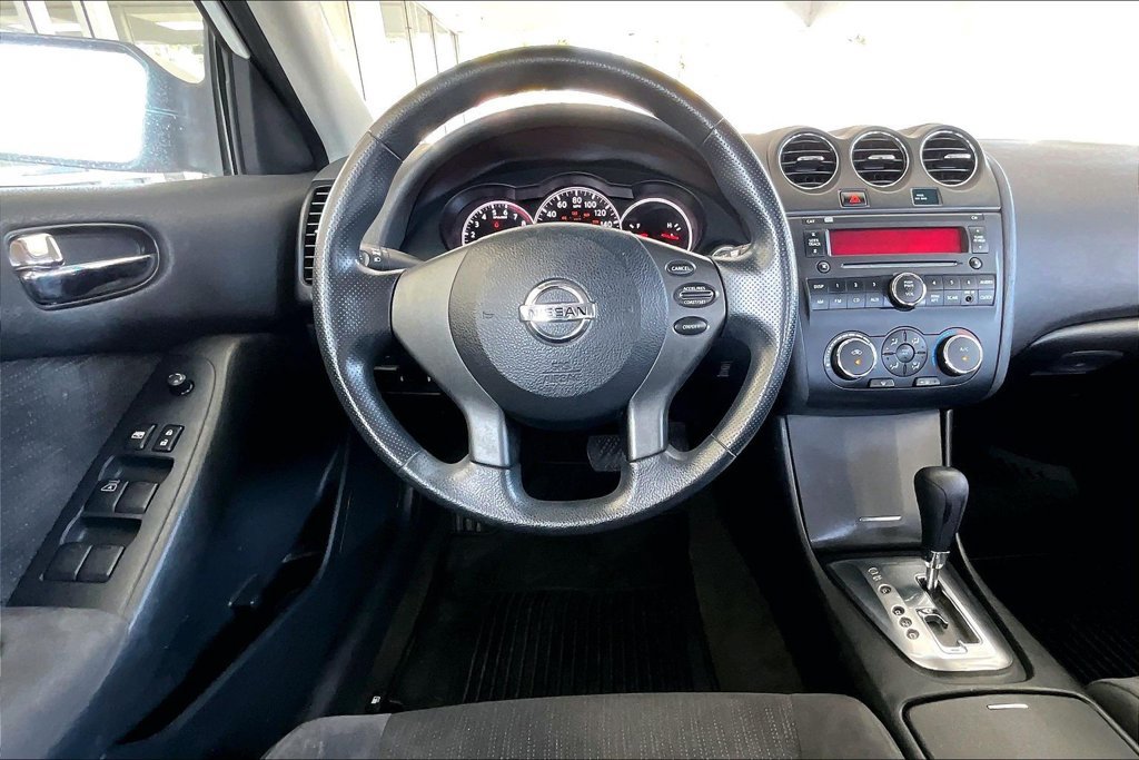 Used 2011 Nissan Altima 2.5 S FWD image 8