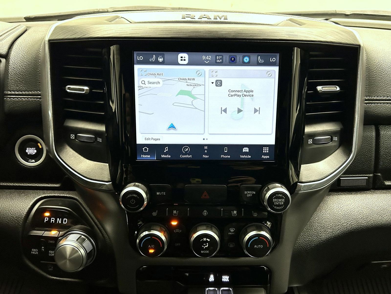 Used 2023 RAM 1500 Laramie image 13