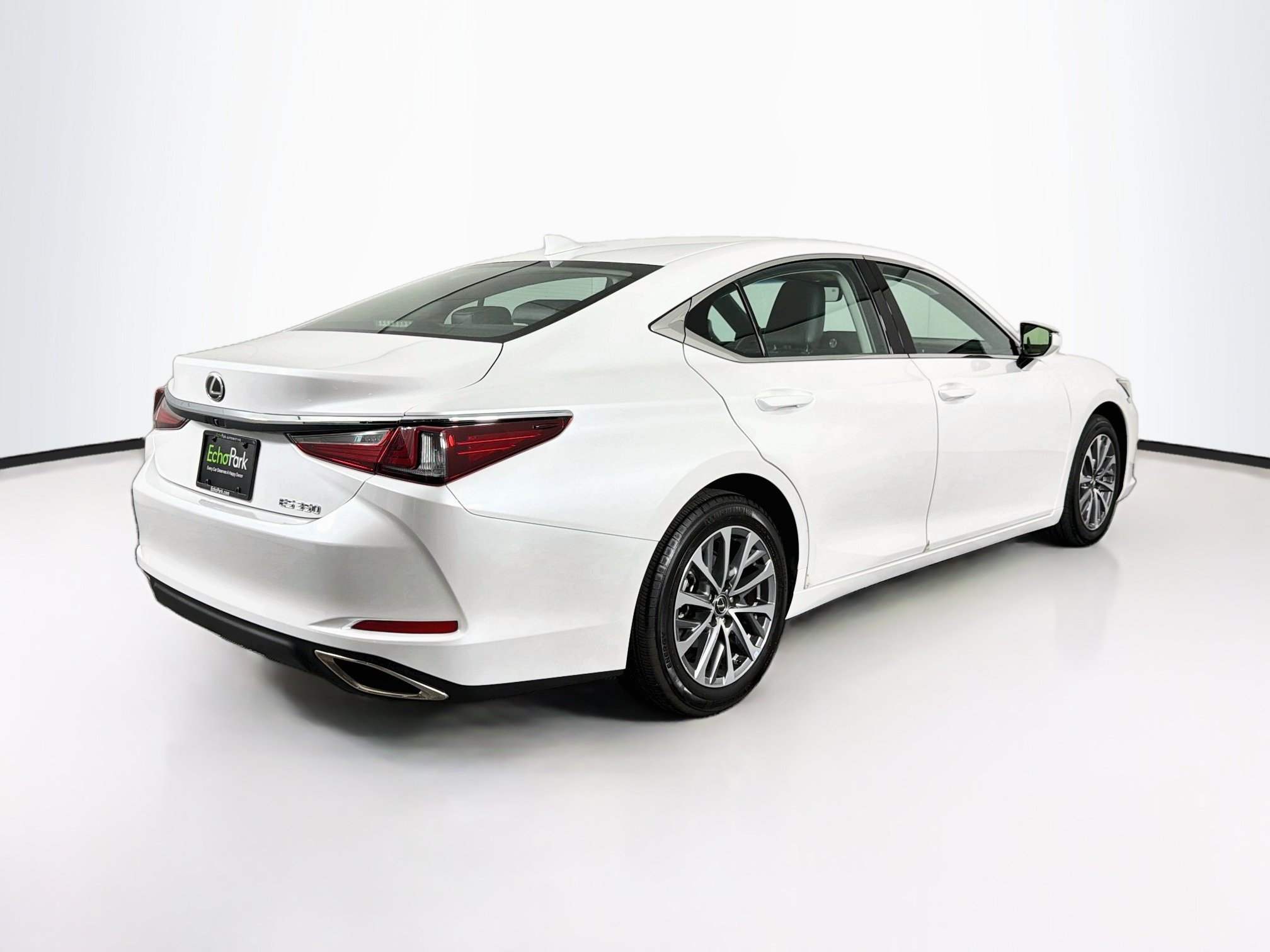 Used 2024 Lexus ES 350 w/ Accessory Package (Z1) FWD image 9