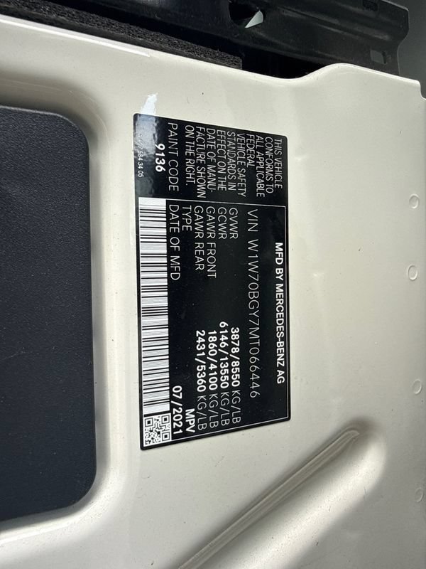 Used 2021 Mercedes-Benz Sprinter 1500 w/ Premium Package image 33