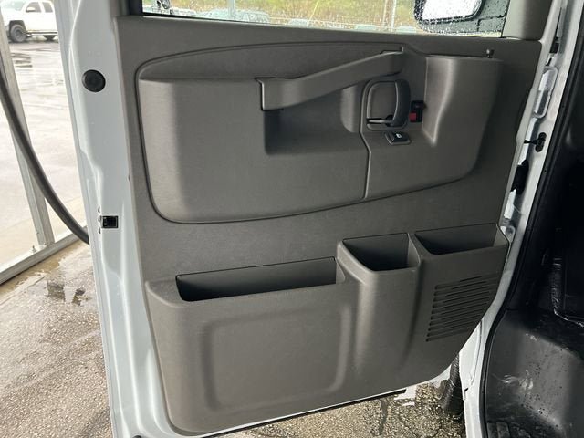 New 2026 Chevrolet Express 3500 LS RWD image 21