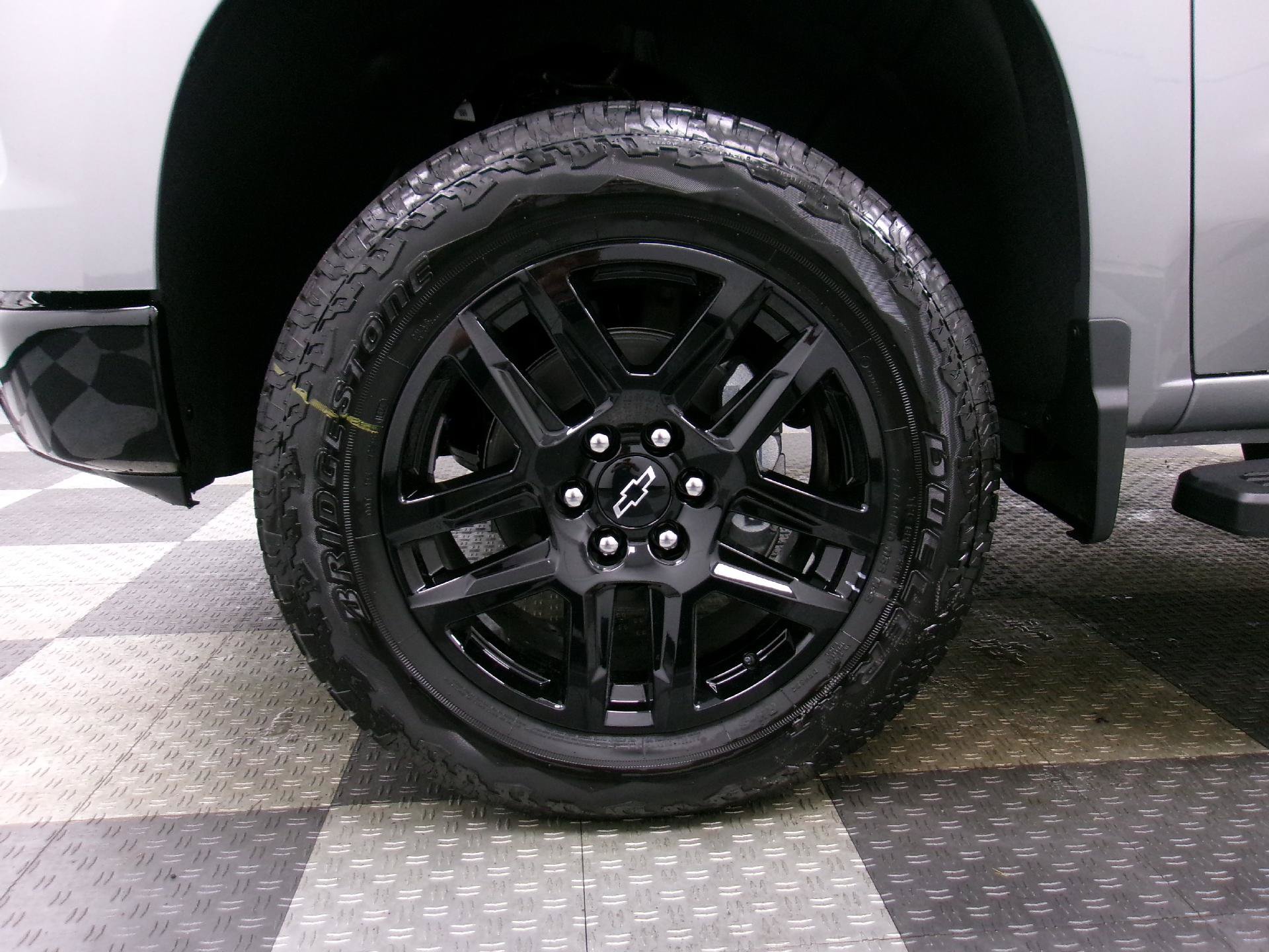 New 2026 Chevrolet Silverado 1500 LT Trail Boss w/ LT Trail Boss Premium Package AWD/4WD image 17