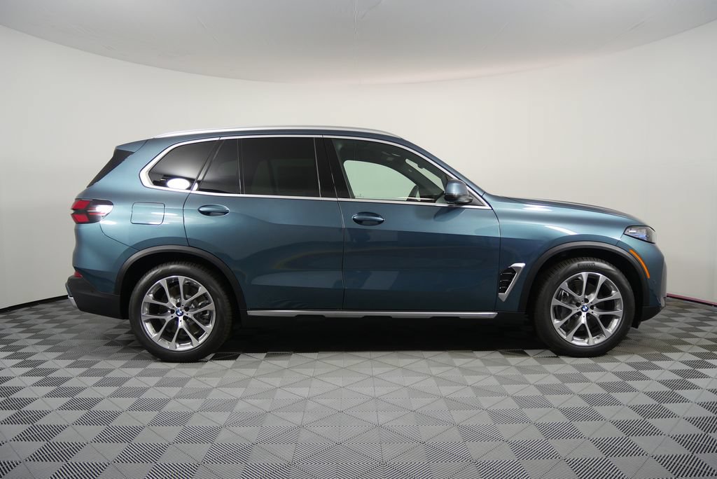 Certified 2026 BMW X5 xDrive50e w/ Premium Package AWD/4WD image 6