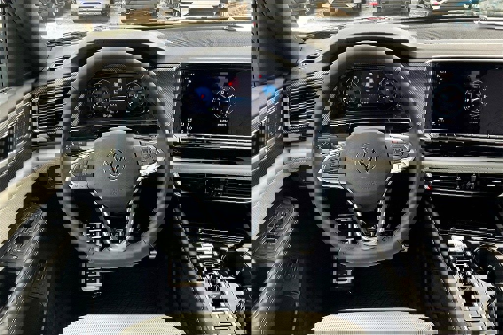 New 2026 Volkswagen Atlas Cross Sport SEL Premium R-Line image 18