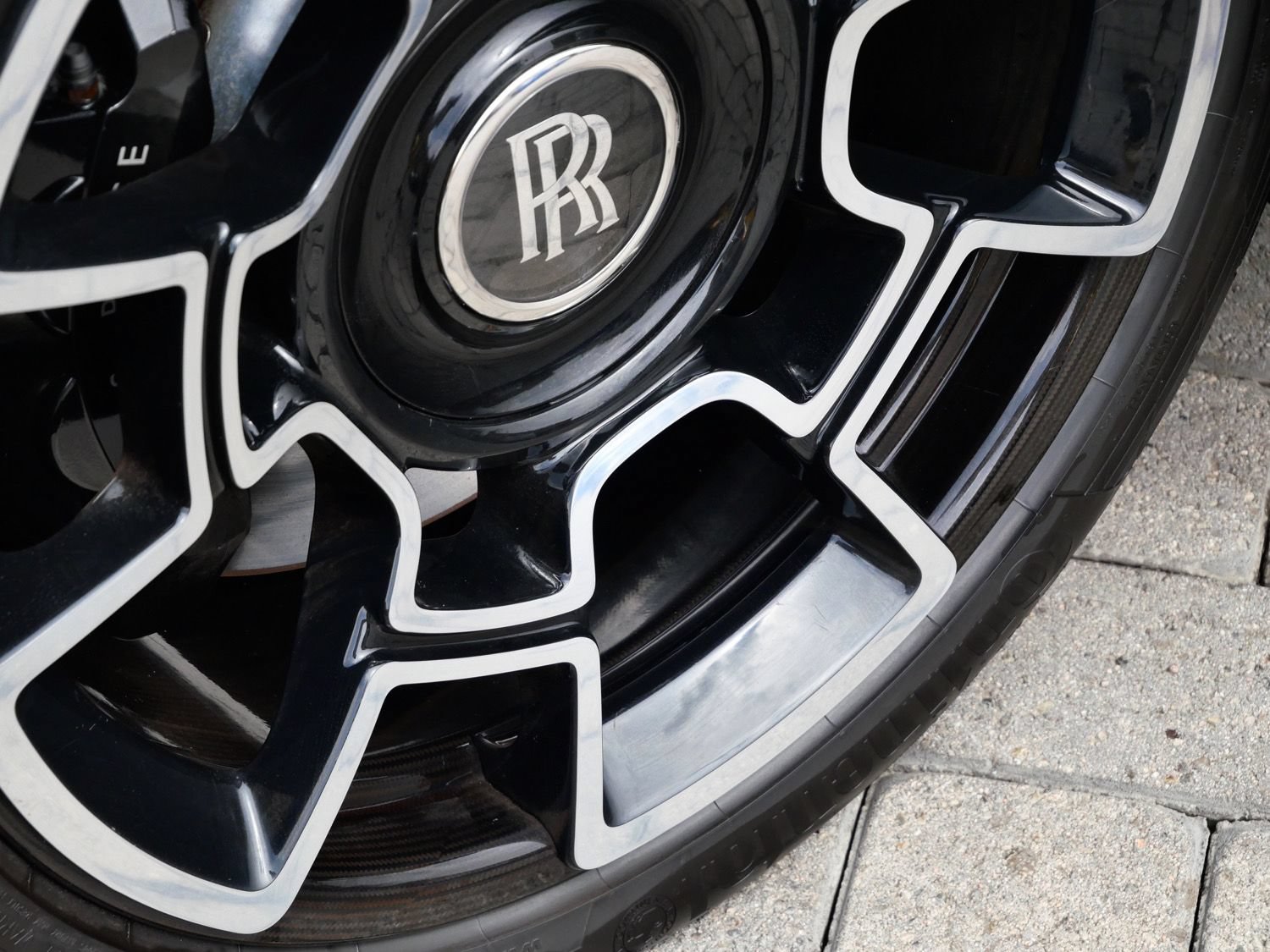 Certified 2019 Rolls-Royce Ghost RWD image 23