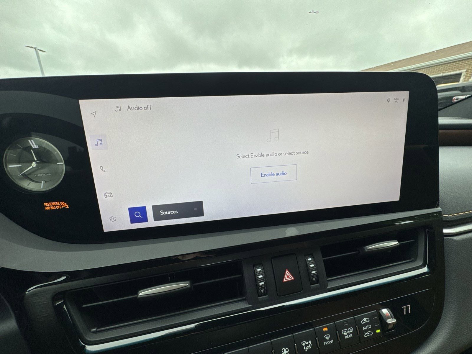 Used 2024 Lexus ES 350 w/ Premium Package FWD image 18