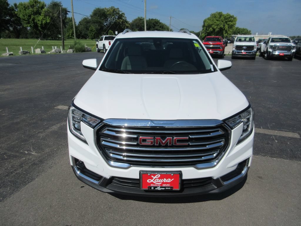 Used 2022 GMC Terrain SLT FWD image 13