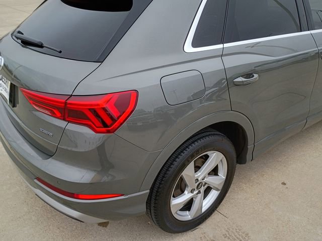 Used 2020 Audi Q3 2.0T Premium w/ Convenience Package image 9