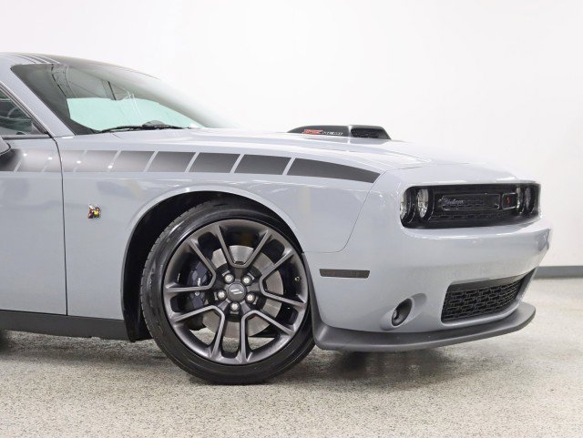 Used 2021 Dodge Challenger R/T Scat Pack w/ Shaker Package RWD image 2