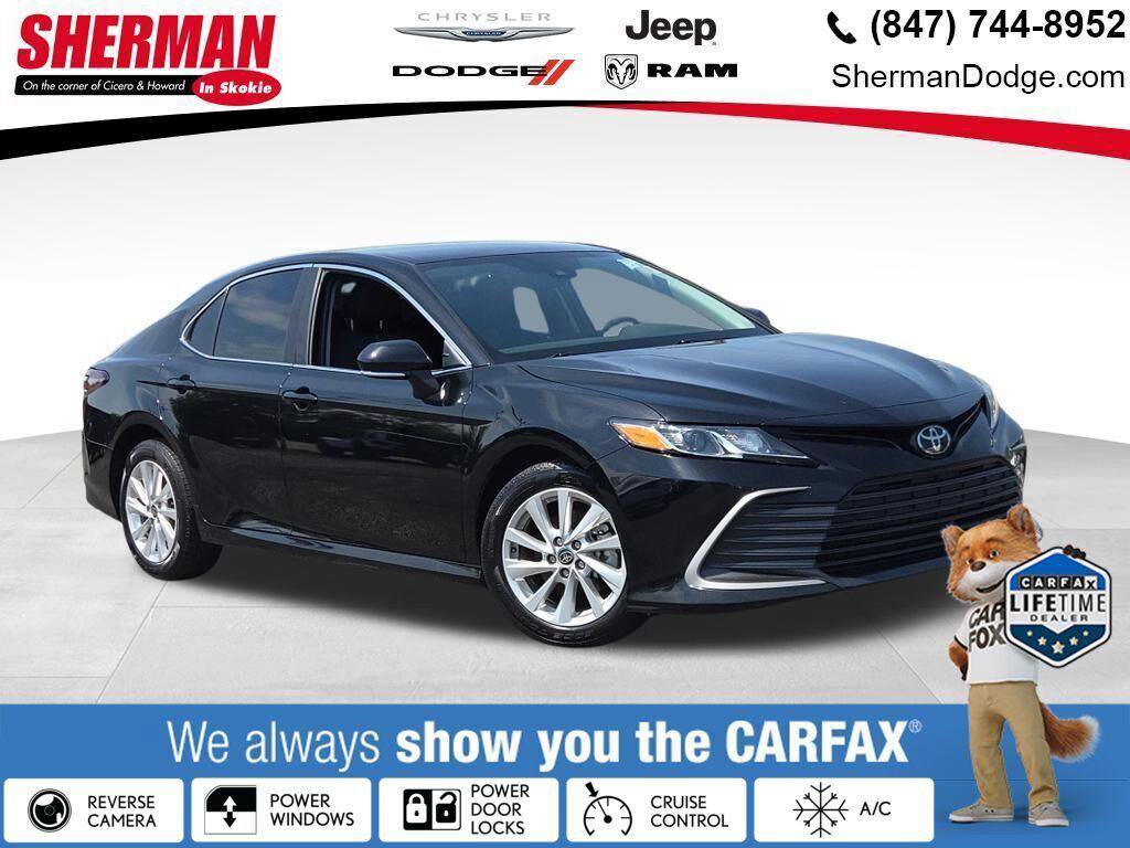 Used 2023 Toyota Camry LE AWD/4WD image 1