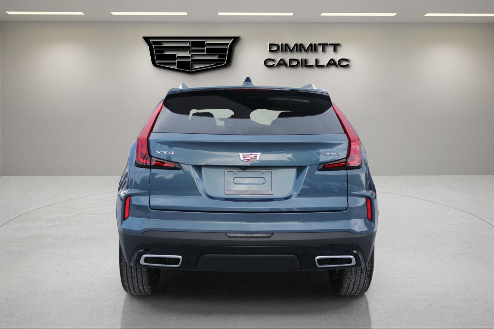 Certified 2025 Cadillac XT4 Premium Luxury FWD image 6