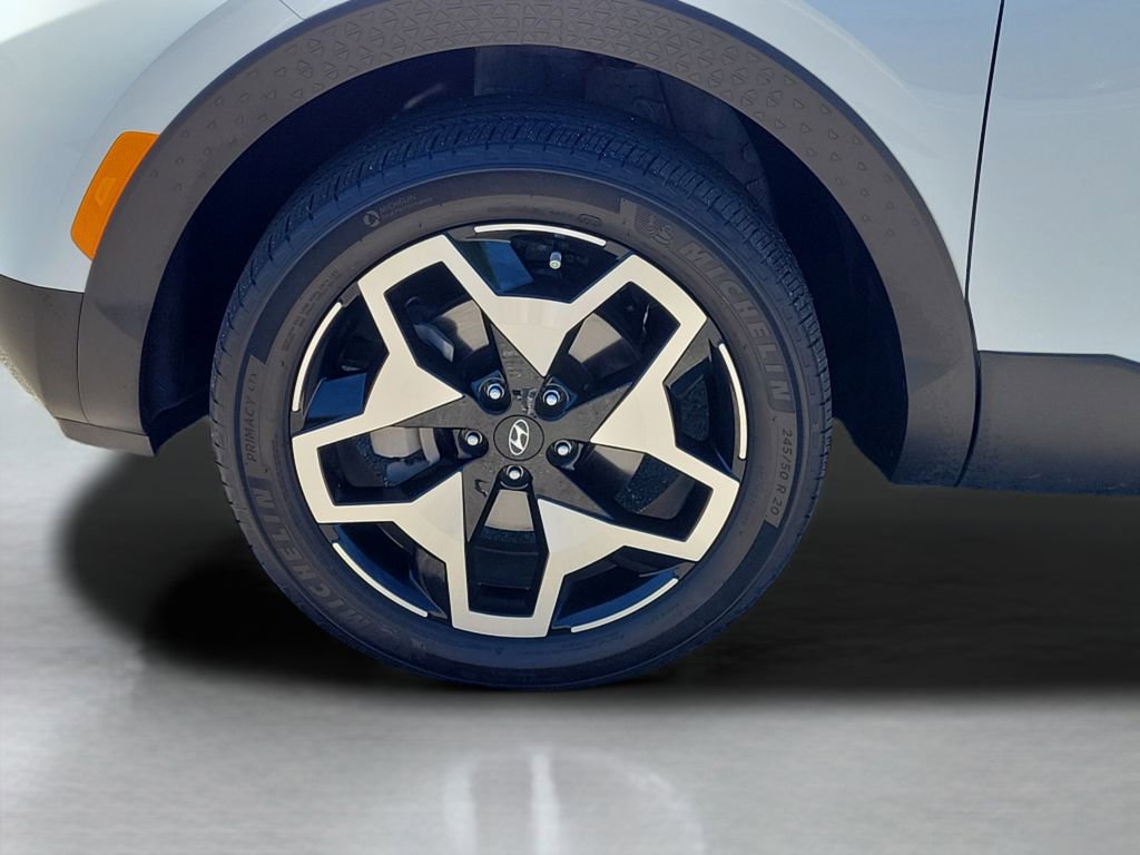 Used 2023 Hyundai Santa Cruz Limited image 28