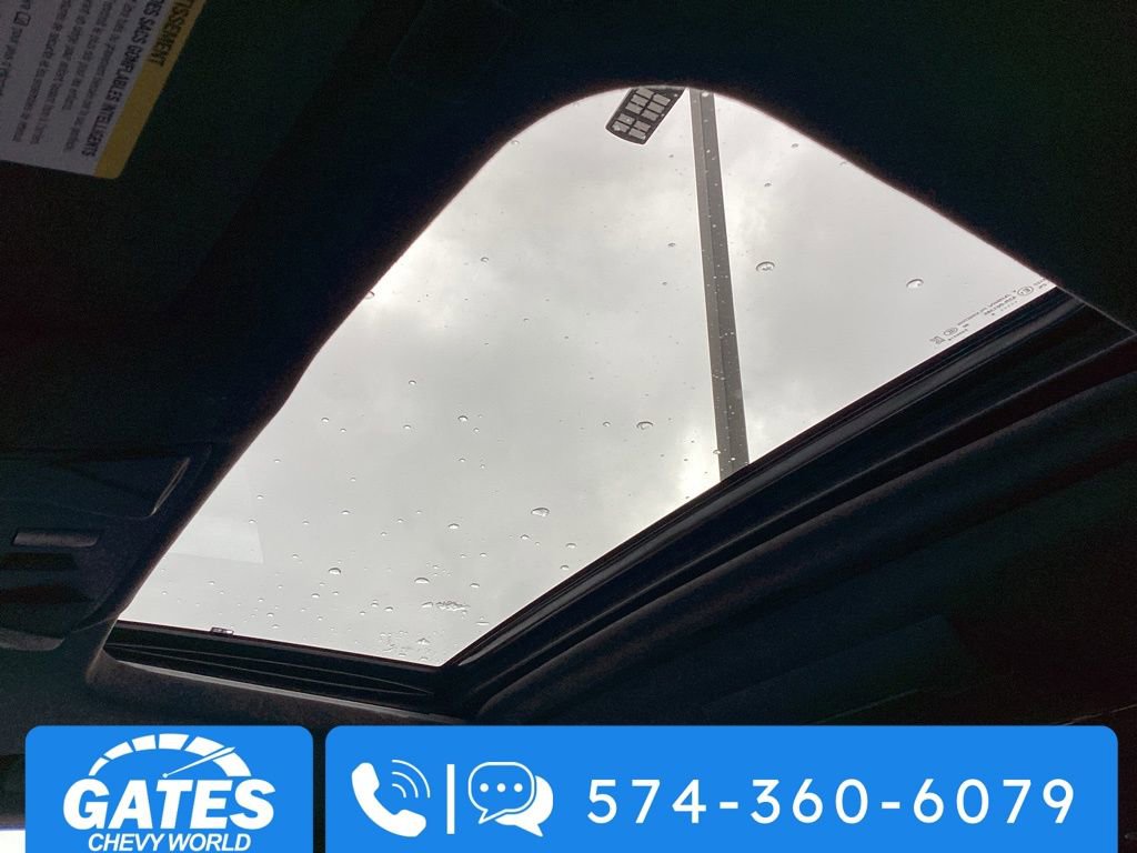 Used 2019 Cadillac Escalade ESV Platinum image 4